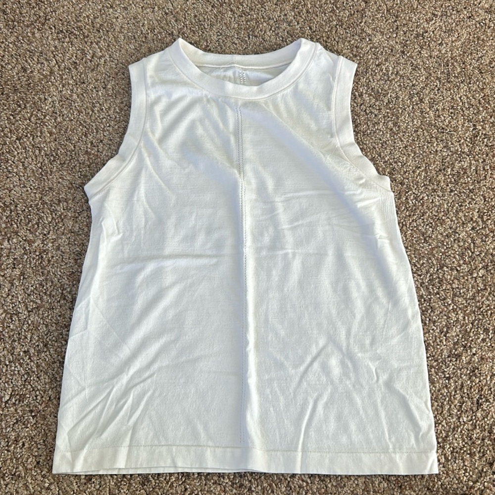 Women’s White/Cream tank top.